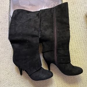 Black Boots